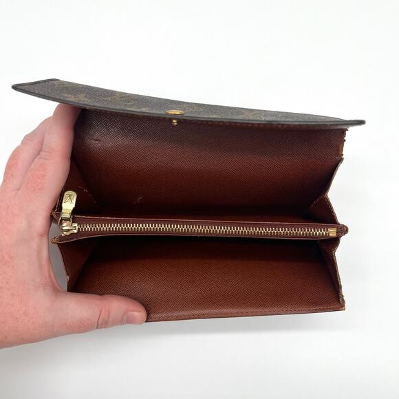 LOUIS VUITTON Monogram Leather Long Wallet with CERTIFICATE of AUTHENTICATION - Picture 8 of 16